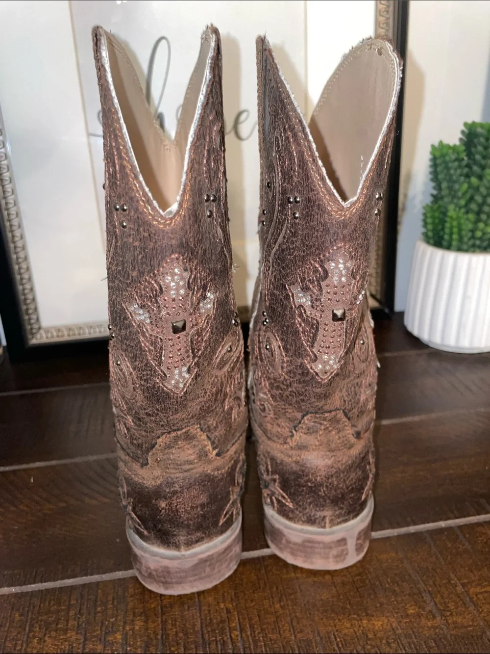 Roper Girls Faith Crystal Cross Western Boots with Stud Accents Size 2 Like New